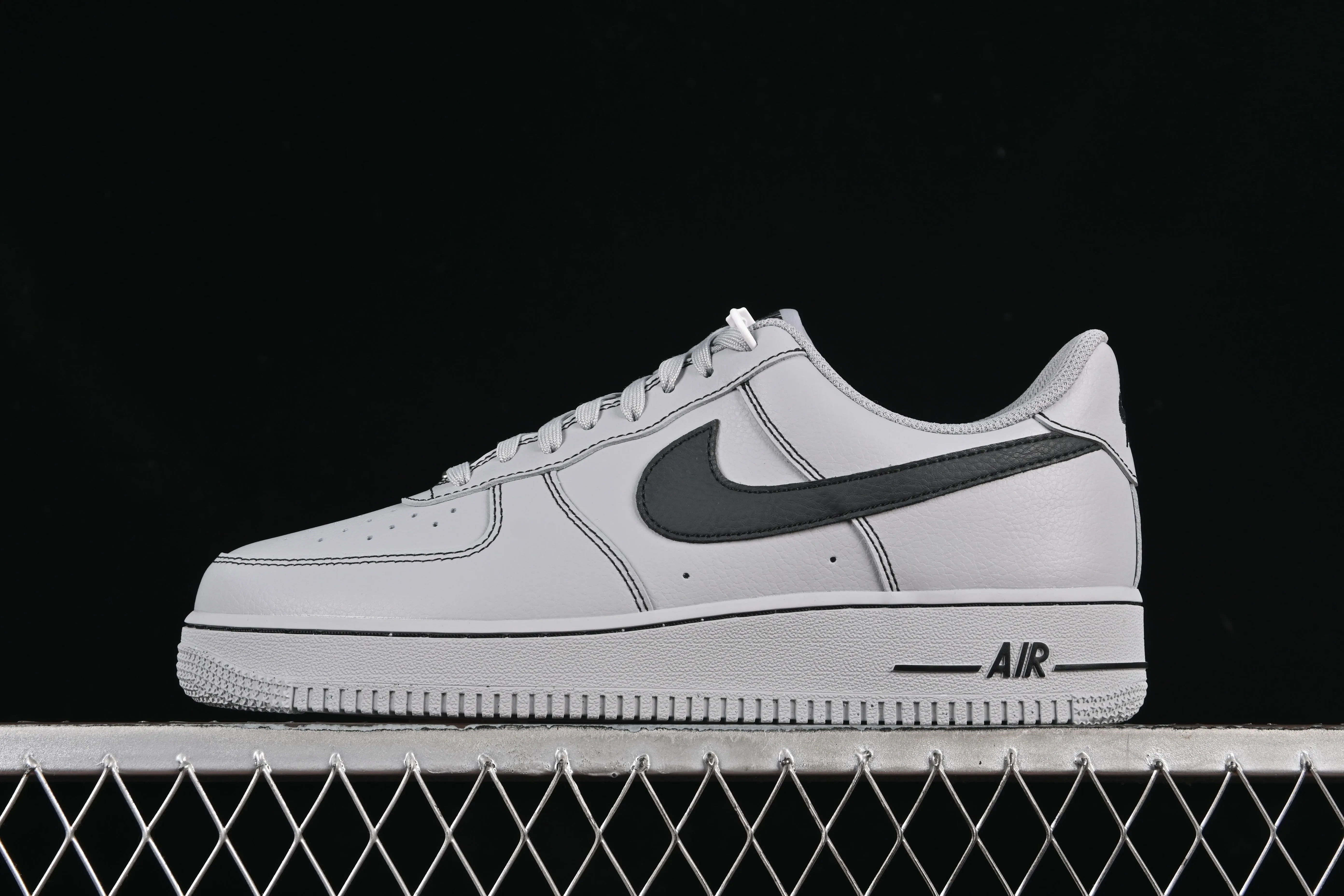 All categories Nk Air Force 1 Air Force series Nk Air Force 1 Low Air Force low-top Nike Air Force 1'07 Low Air Force 1 low-top casual sneakers HQ2037-004